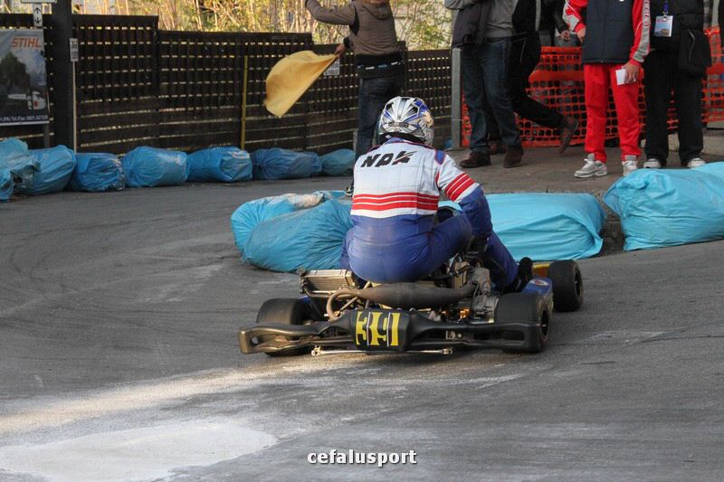 111120 sport2 292_tn.jpg